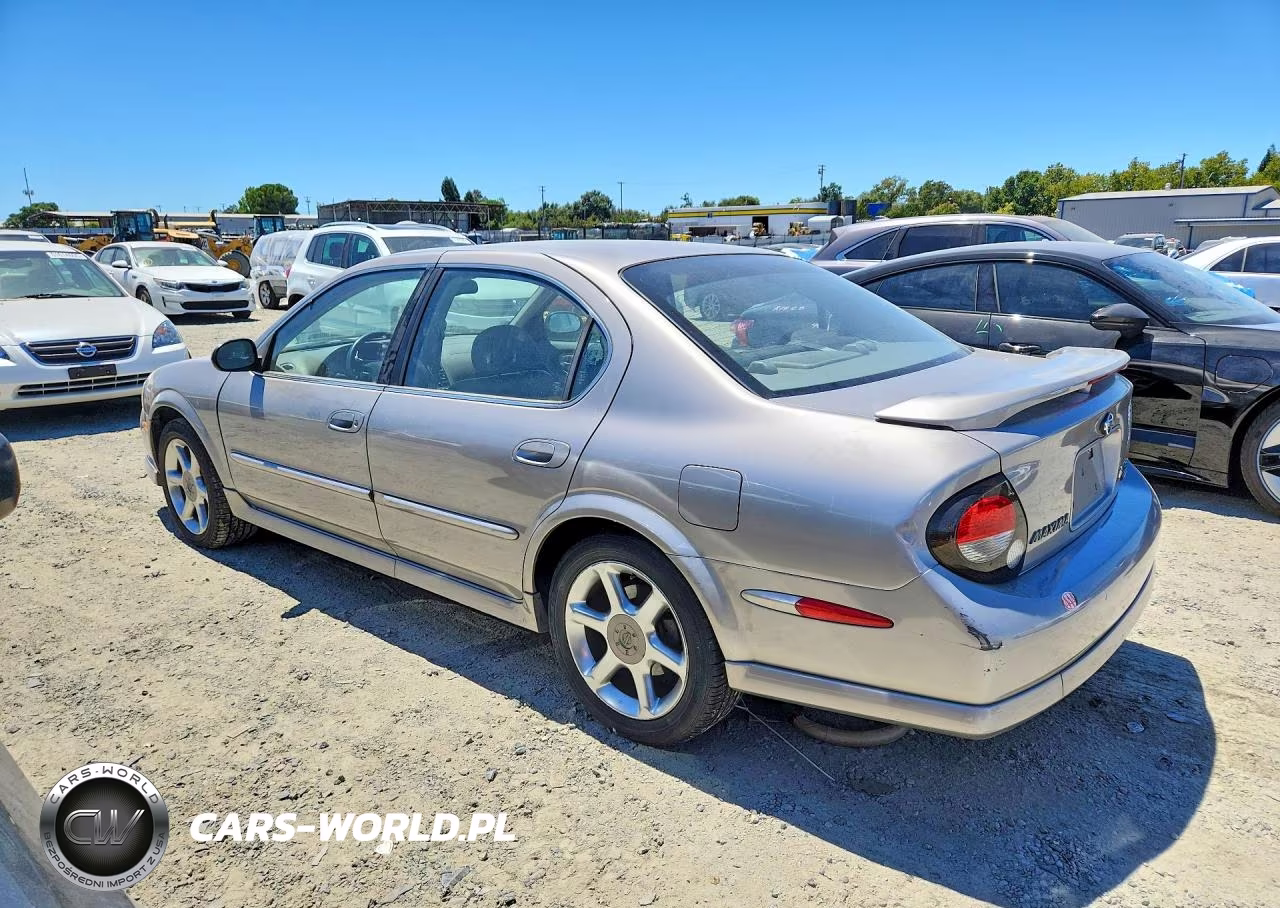 2001 Nissan Maxima Gxe VIN:JN1CA31A21T107766 - 2
