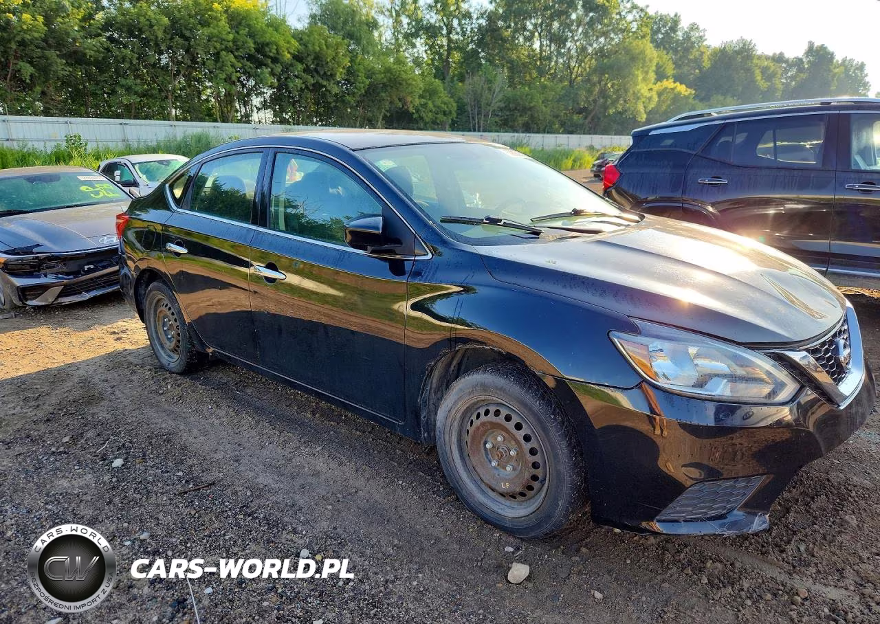 2018 Nissan Sentra S VIN:3N1AB7AP5JY286733 - 4