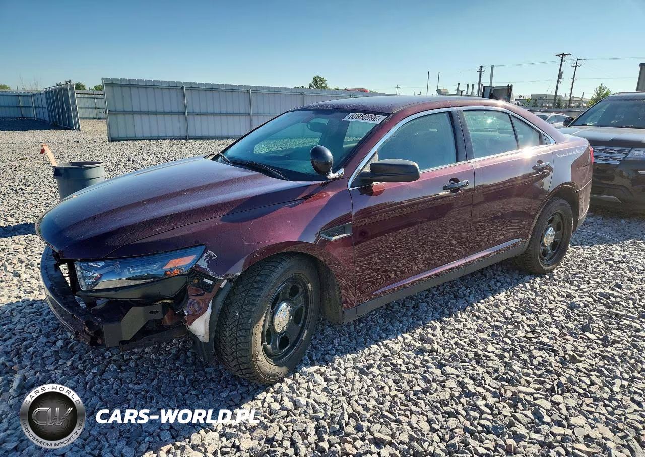 2016 Ford Taurus Police Interceptor – zdjęcie 1 z 13