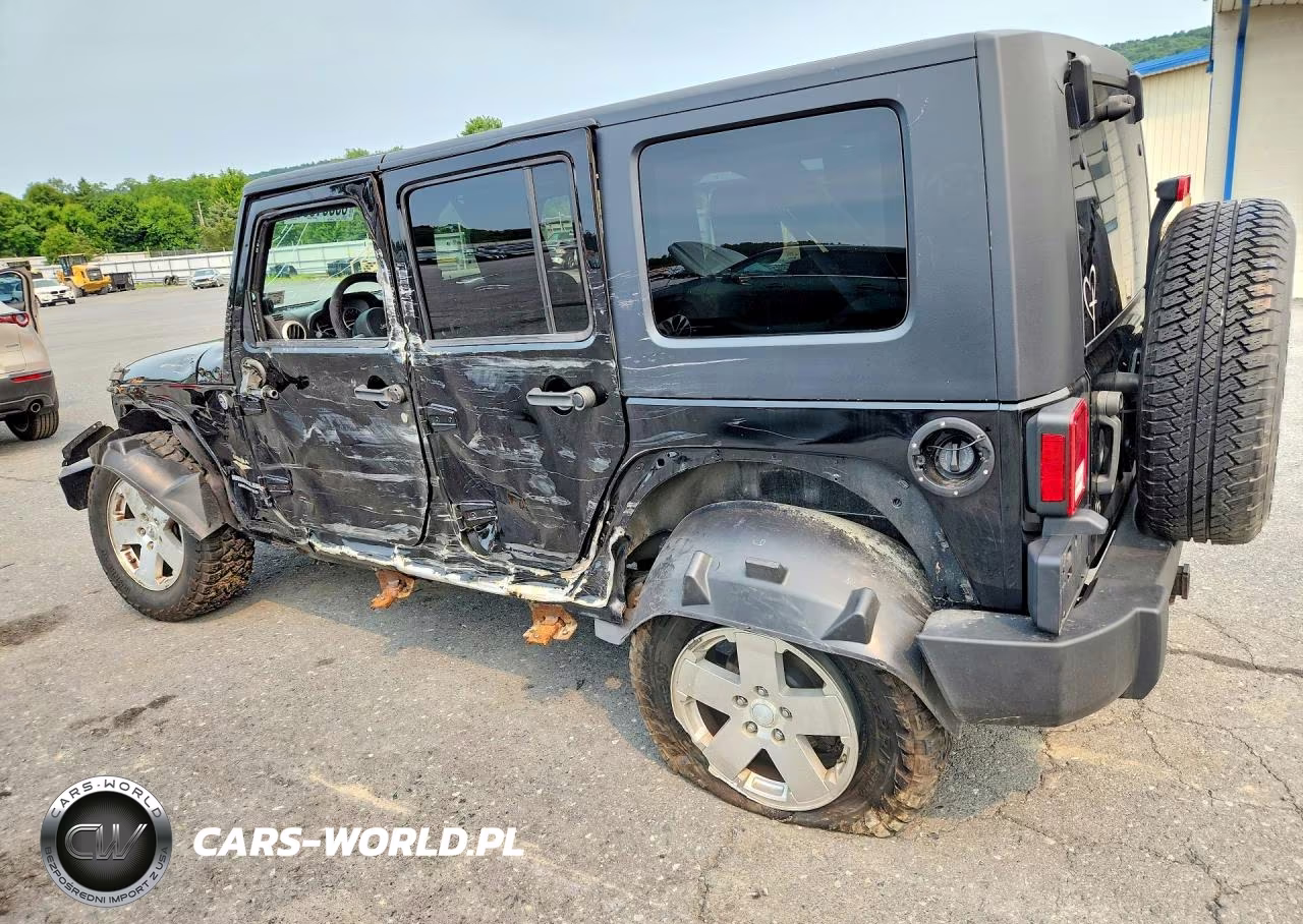 2008 Jeep Wrangler Unlimited Sahara VIN:1J4GA59148L551766 - 2