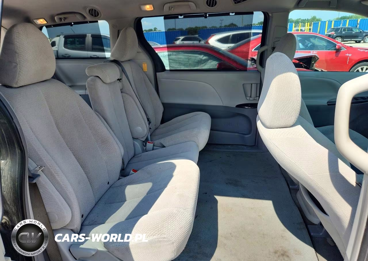 2013 Toyota Sienna Le VIN:5TDKK3DC2DS402923 - 11