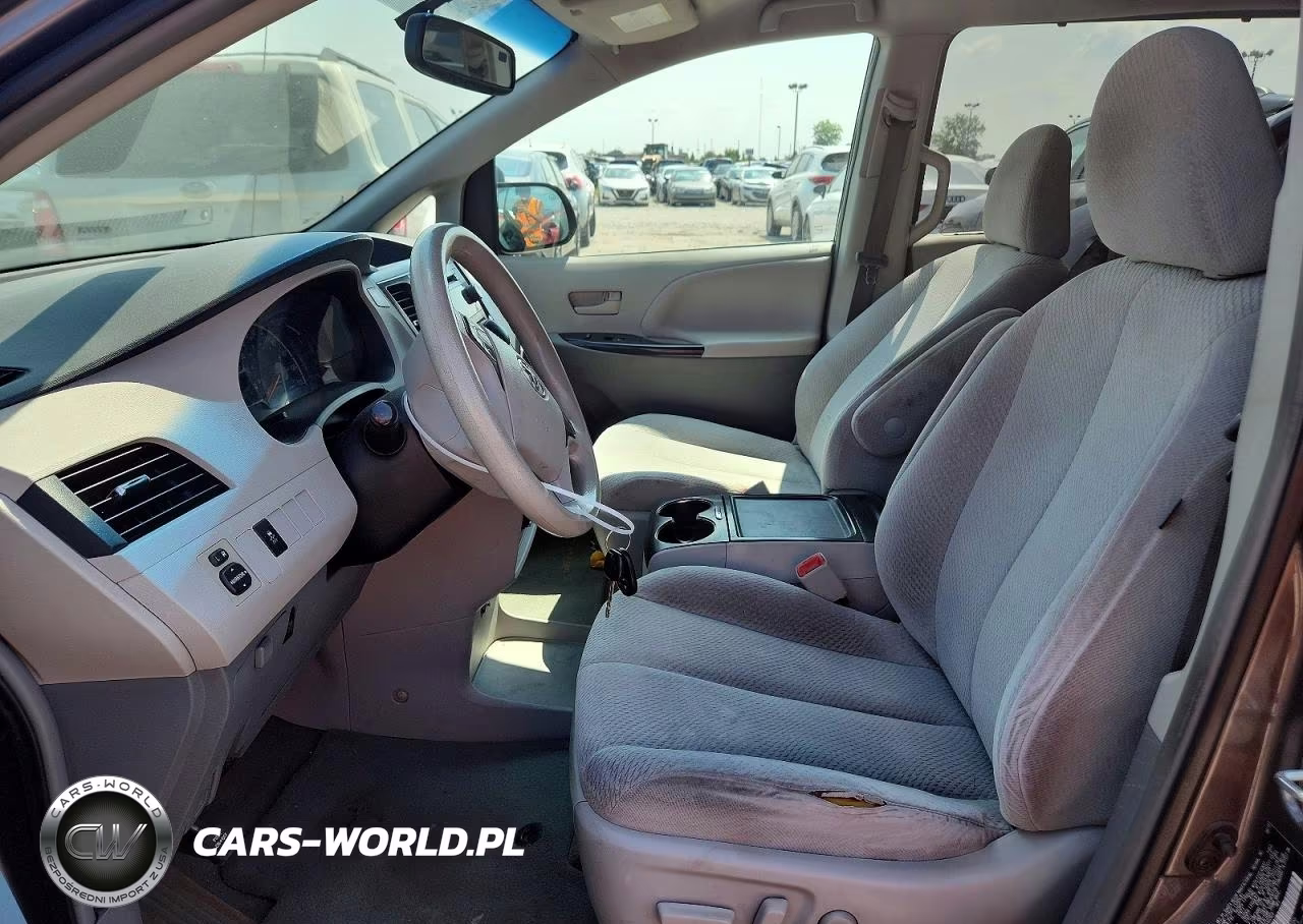 2013 Toyota Sienna Le VIN:5TDKK3DC2DS402923 - 7