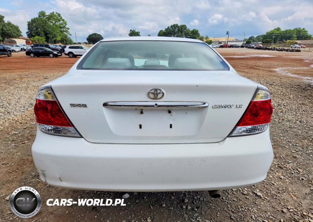 2005 Toyota Camry Le VIN:4T1BE32K05U596880 - 6