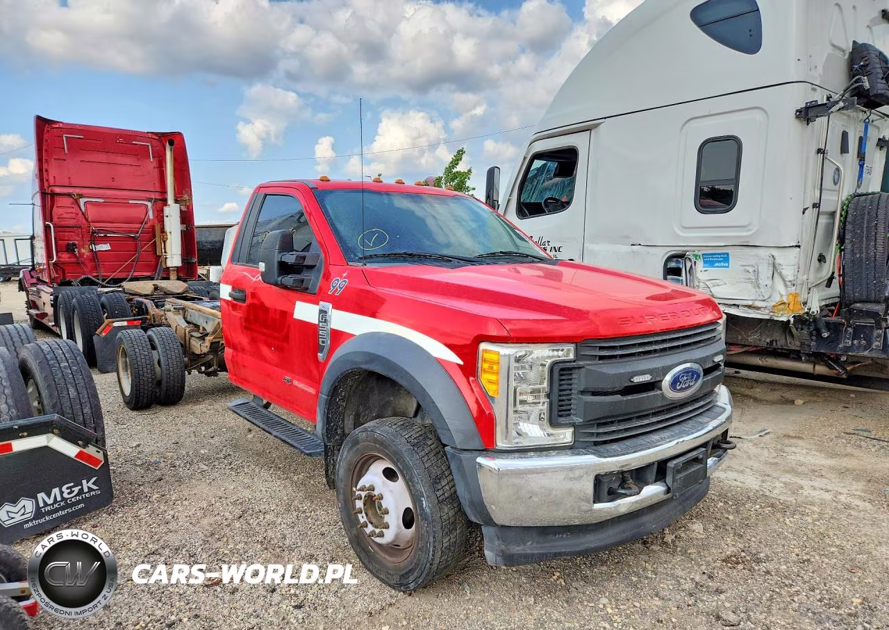 2017 Ford F550 Super Duty VIN:1FDUF5HT5HDA05223 - 4