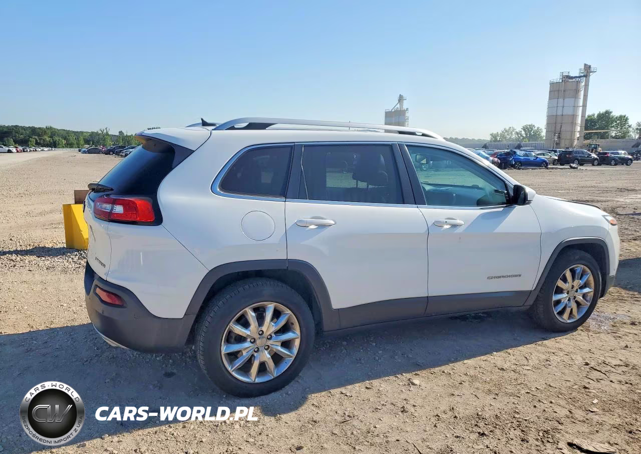 2015 Jeep Cherokee Limited VIN:1C4PJMDS7FW599581 - 3