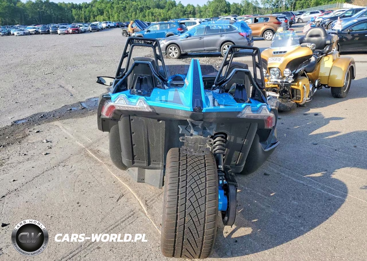 2020 Polaris Slingshot R VIN:57XAARHB8L8137311 - 4
