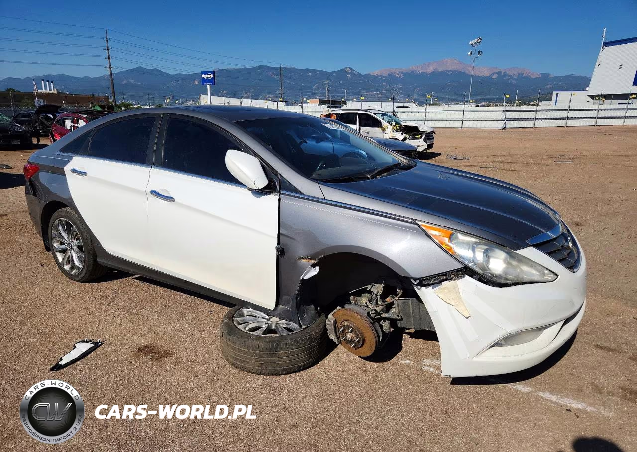 2013 Hyundai Sonata Limited VIN:5NPEC4AC4DH565311 - 4