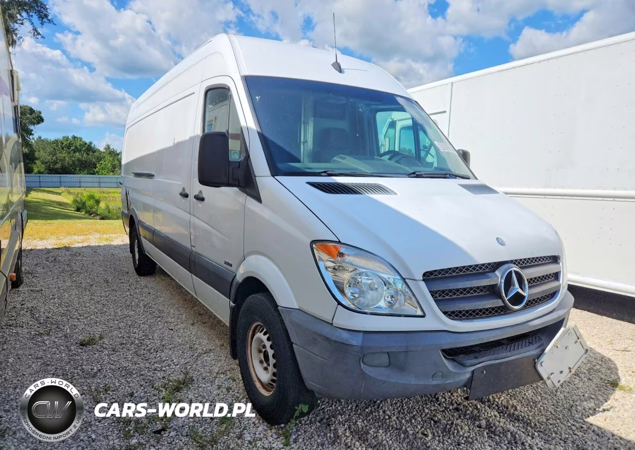 2011 Mercedes-Benz Sprinter 2500 VIN:WD3PE8CB0B5595024 - 4