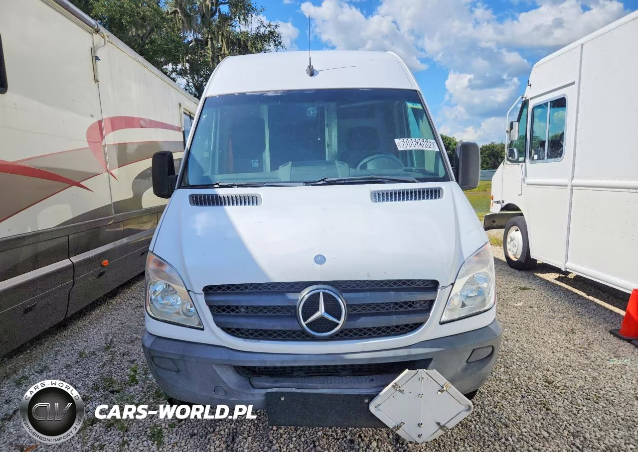 2011 Mercedes-Benz Sprinter 2500 VIN:WD3PE8CB0B5595024 - 5