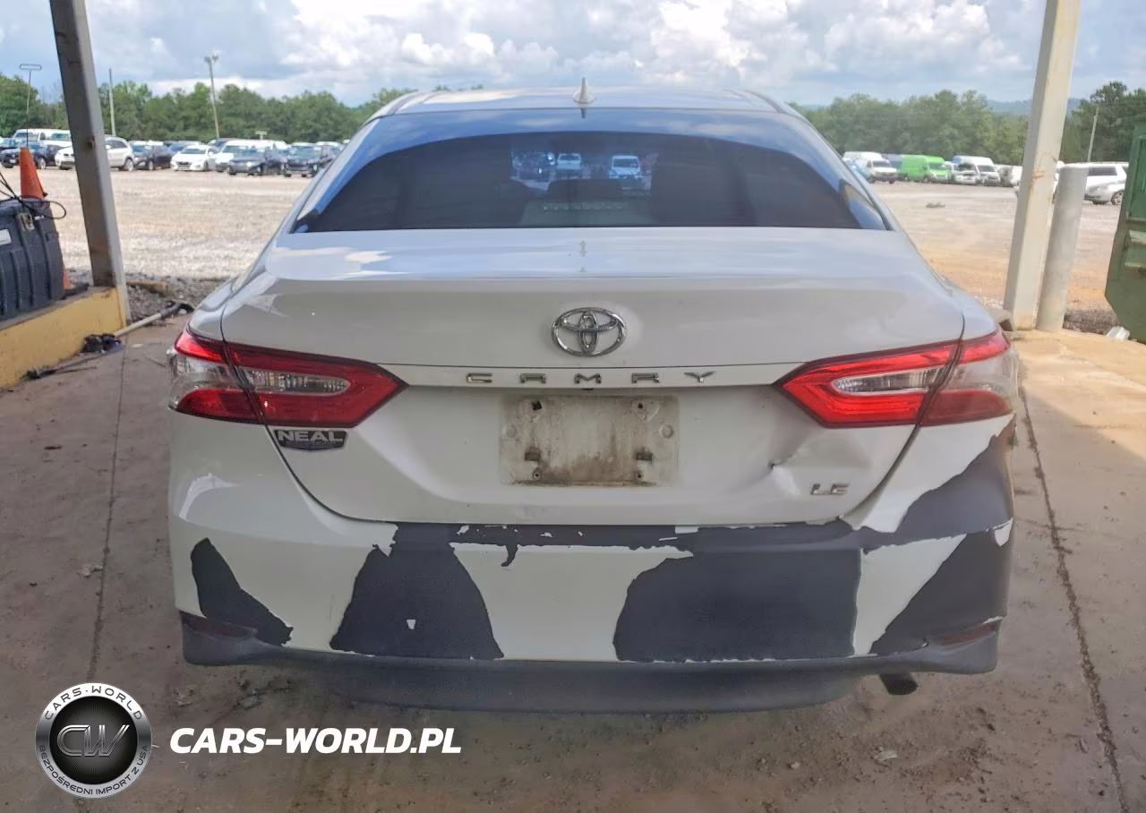 2019 Toyota Camry Le VIN:4T1B11HK1KU790143 - 6