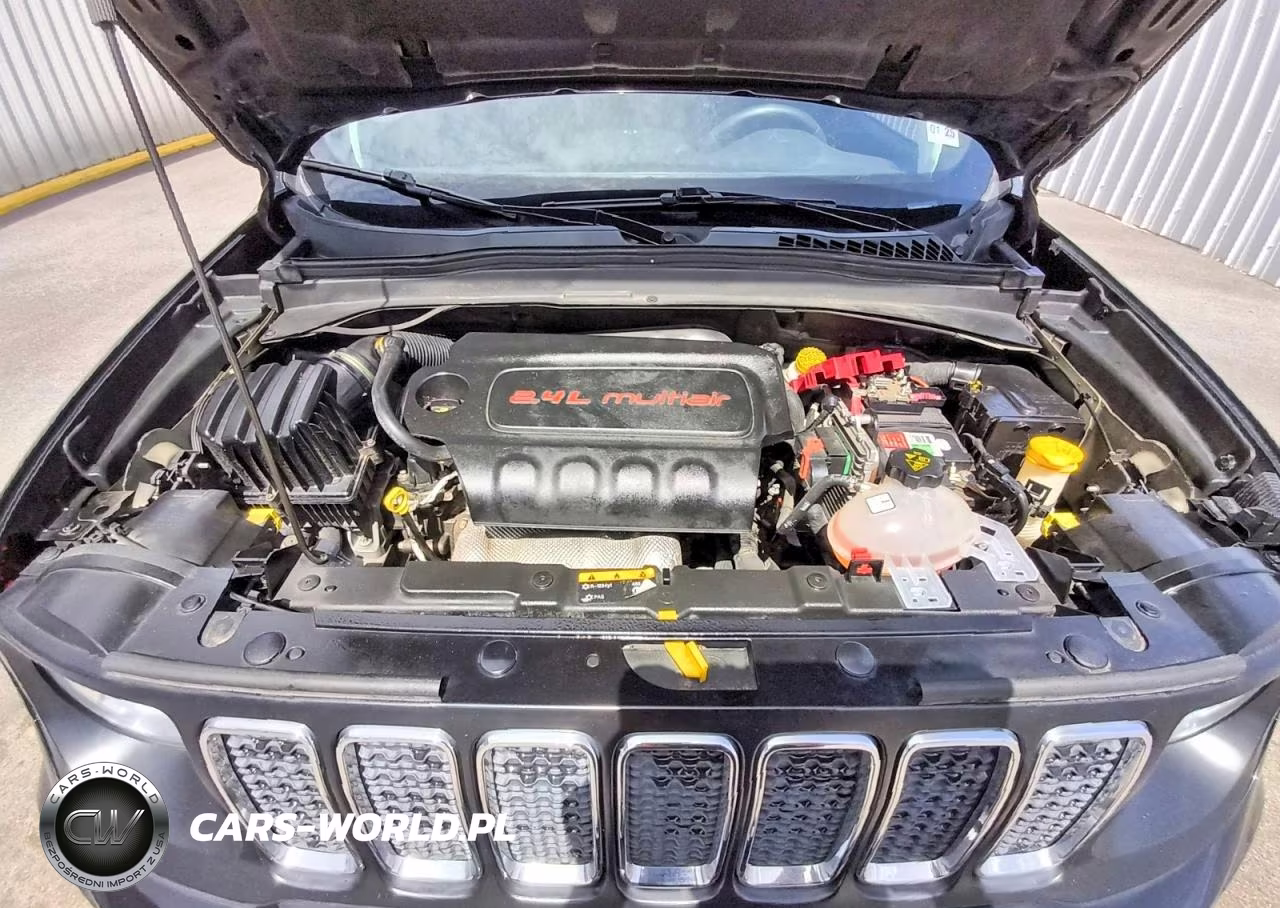 2020 Jeep Renegade Latitude VIN:ZACNJABB6LPK93812 - 12