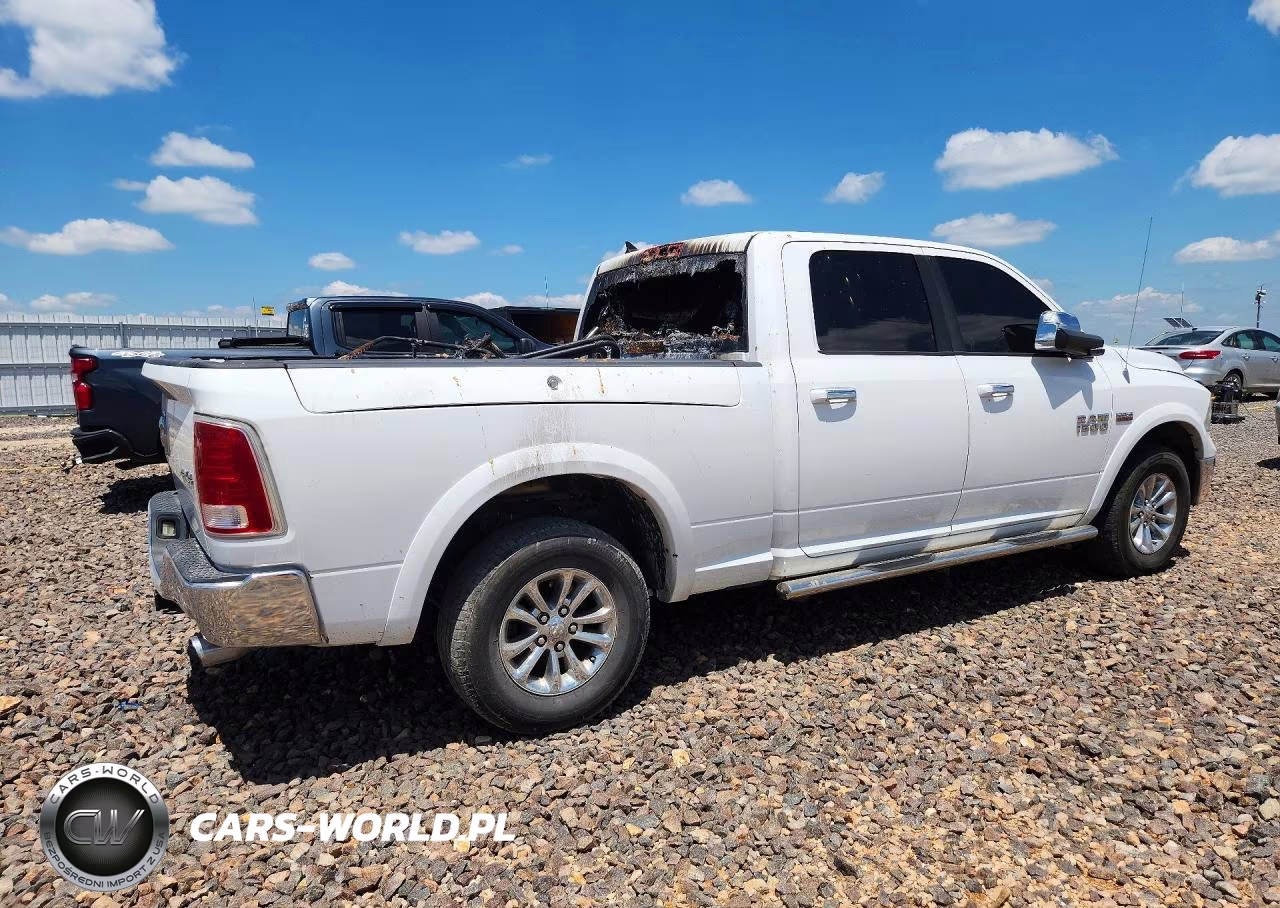 2013 Ram 1500 Laramie VIN:1C6RR7VT2DS662432 - 3