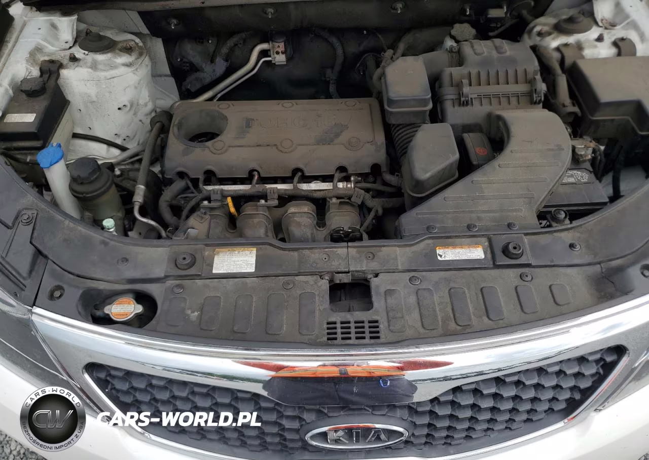 2011 Kia Sorento Lx VIN:5XYKT3A18BG020258 - 12