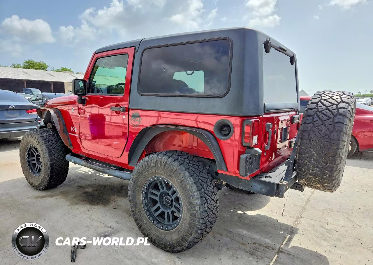 2008 Jeep Wrangler X VIN:1J4FA24158L624371 - 2