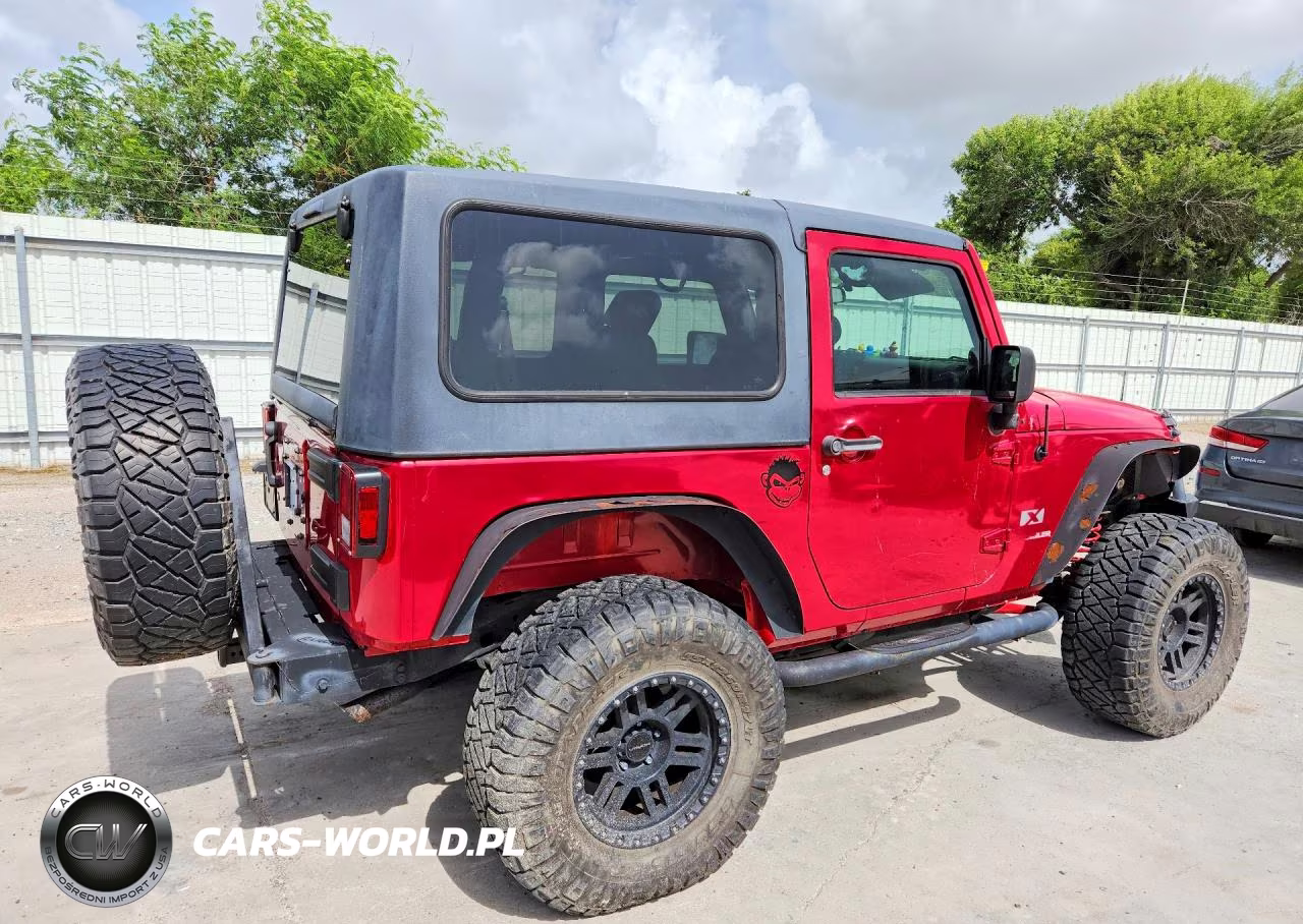 2008 Jeep Wrangler X VIN:1J4FA24158L624371 - 3