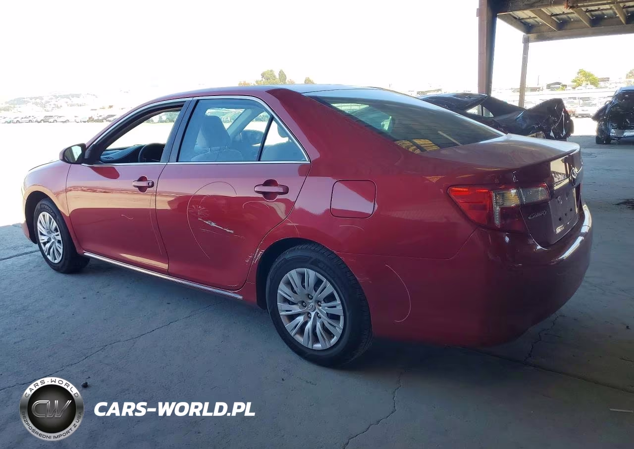2014 Toyota Camry Le VIN:4T4BF1FK0ER424429 - 2