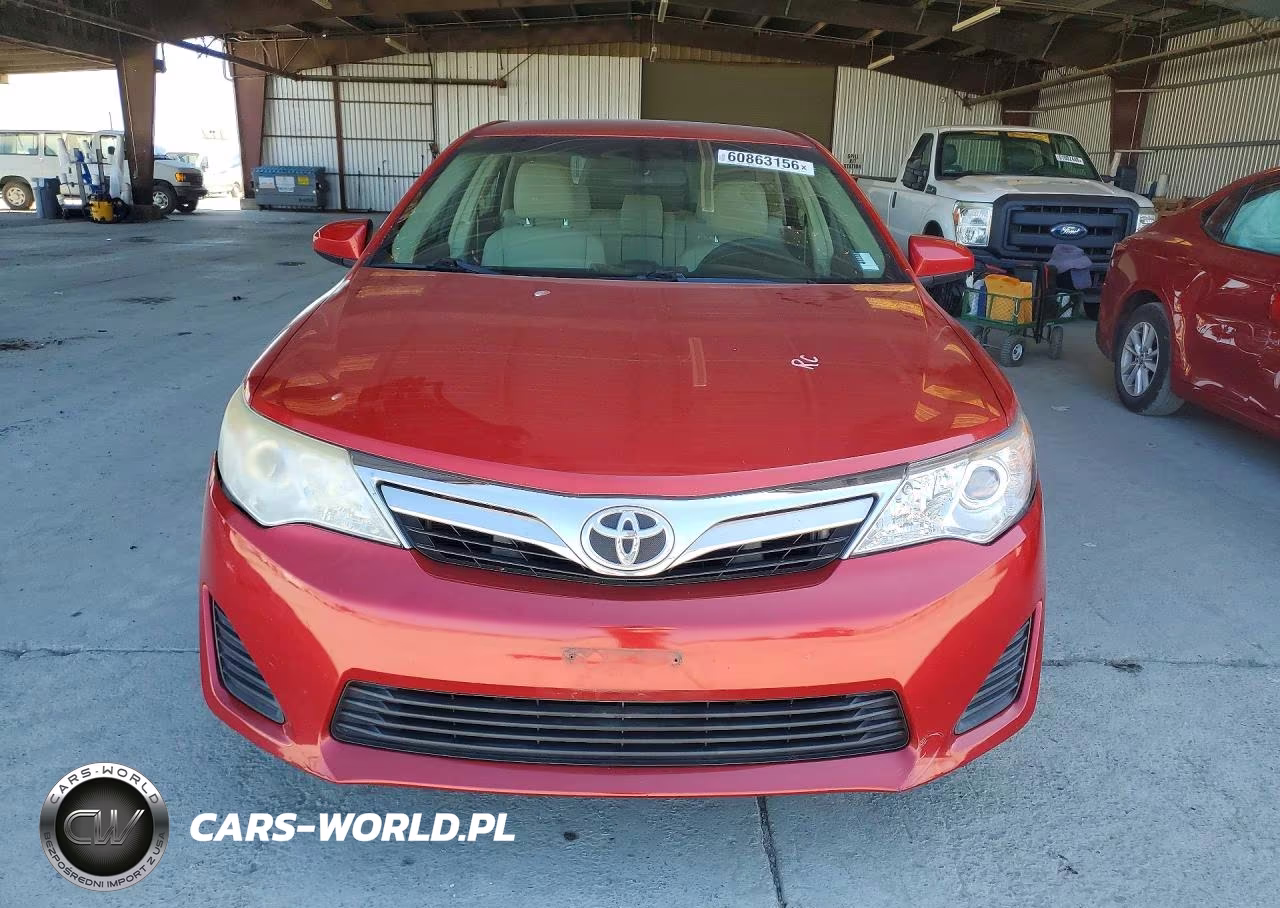 2014 Toyota Camry Le VIN:4T4BF1FK0ER424429 - 5