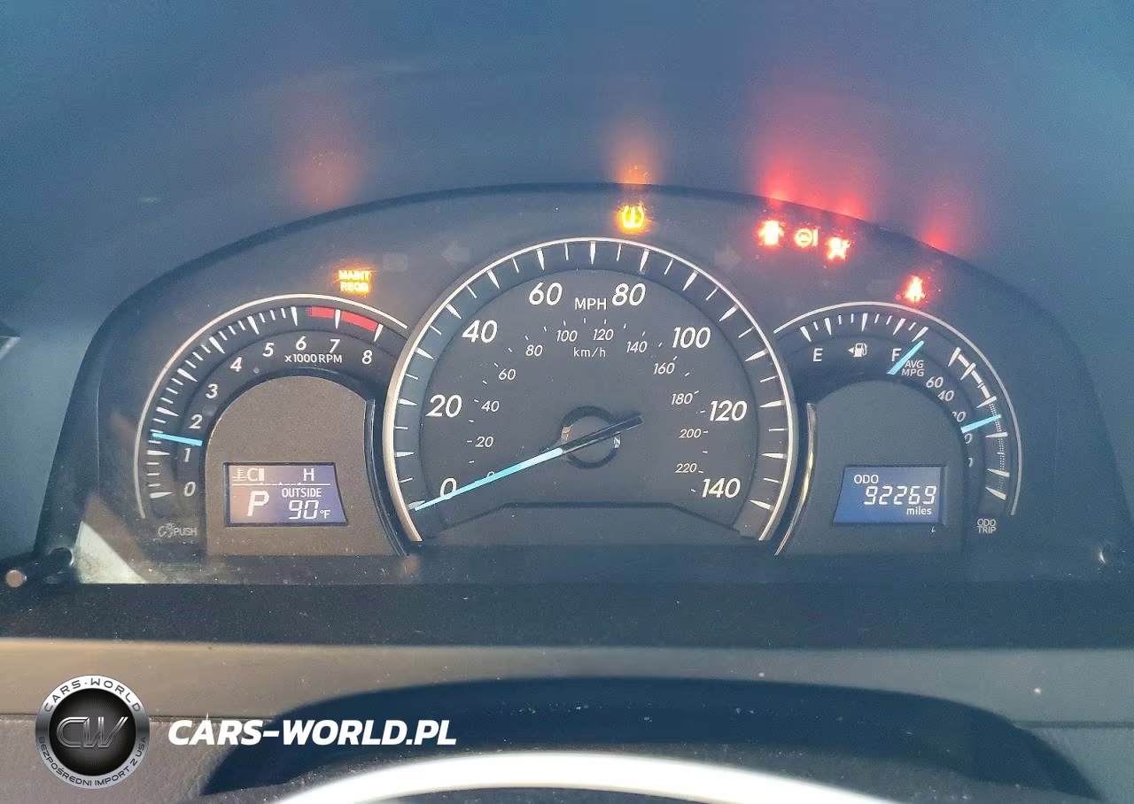 2014 Toyota Camry Le VIN:4T4BF1FK0ER424429 - 9