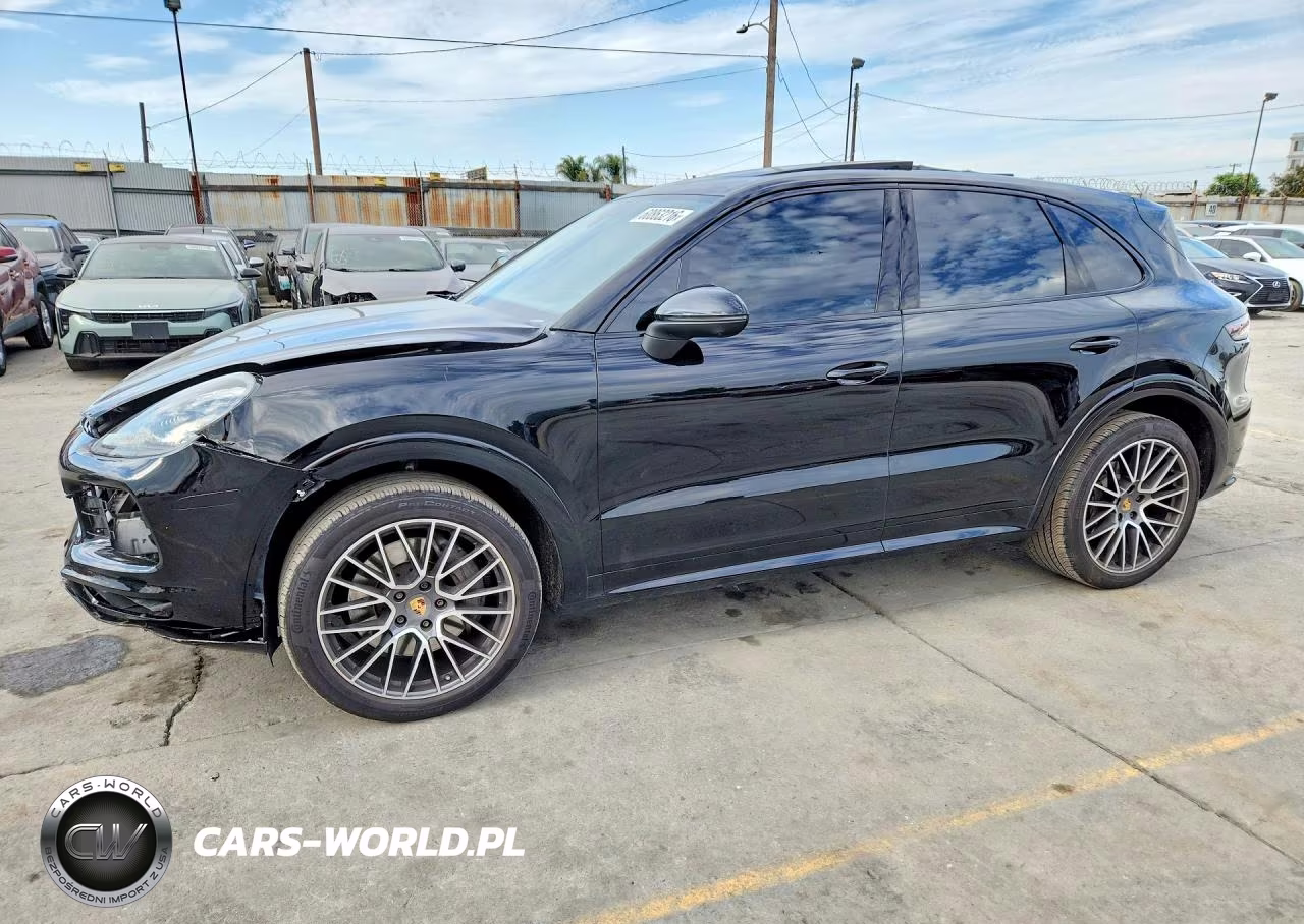 2022 Porsche Cayenne S – zdjęcie 1 z 13