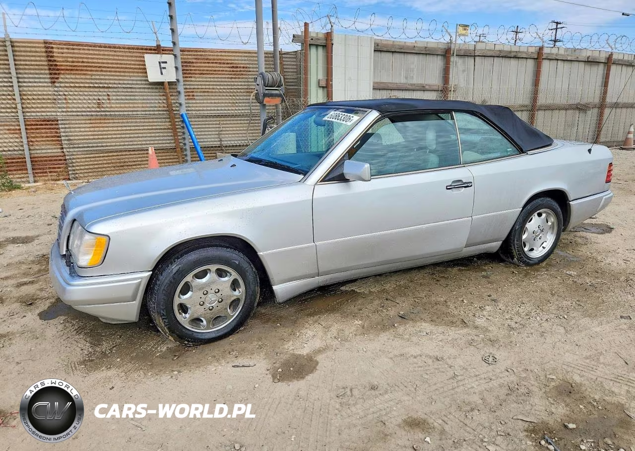 1995 Mercedes-Benz E 320