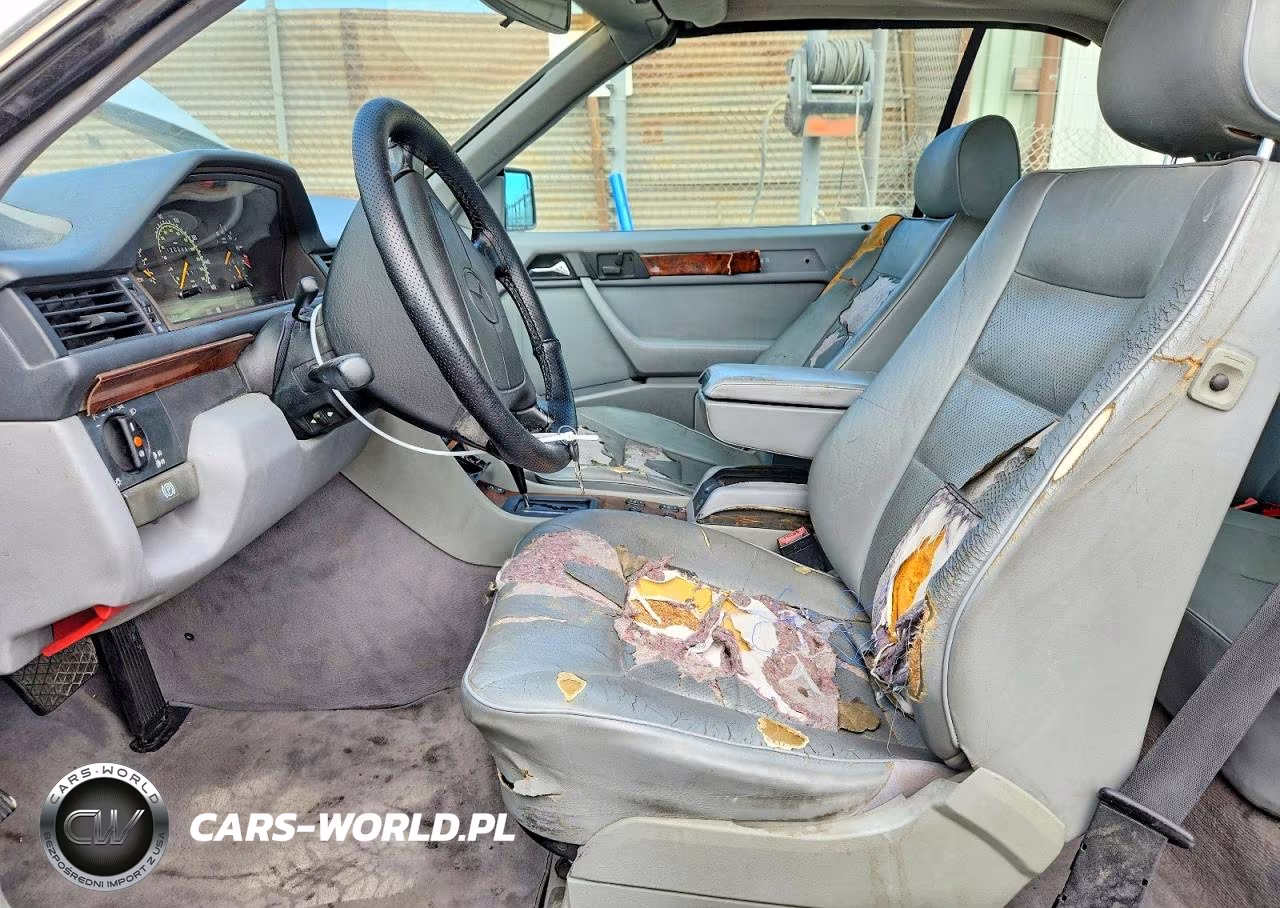 1995 Mercedes-Benz E 320 VIN:WDBEA66E7SC185995 - 7