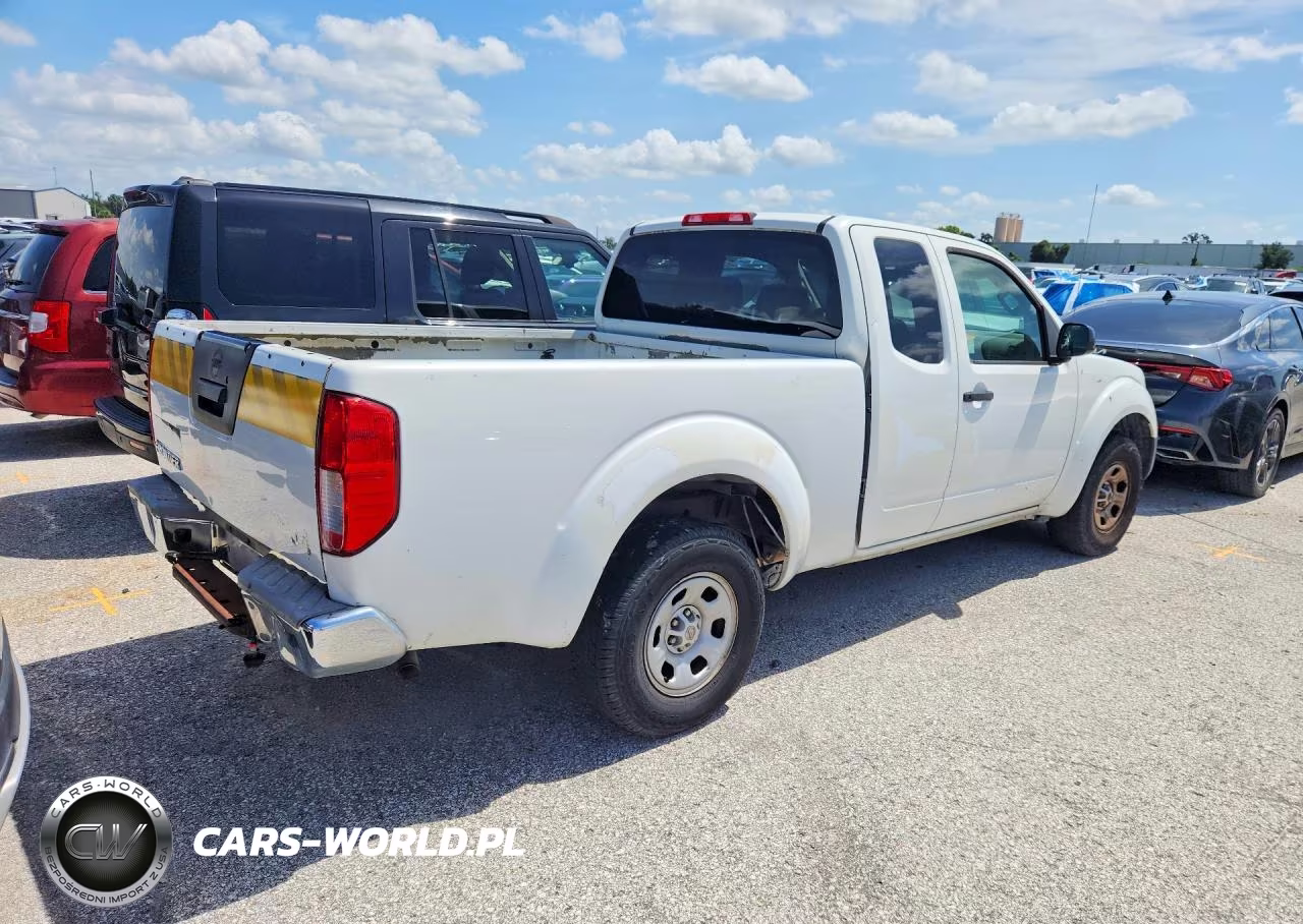 2013 Nissan Frontier S VIN:1N6BD0CTXDN711388 - 3