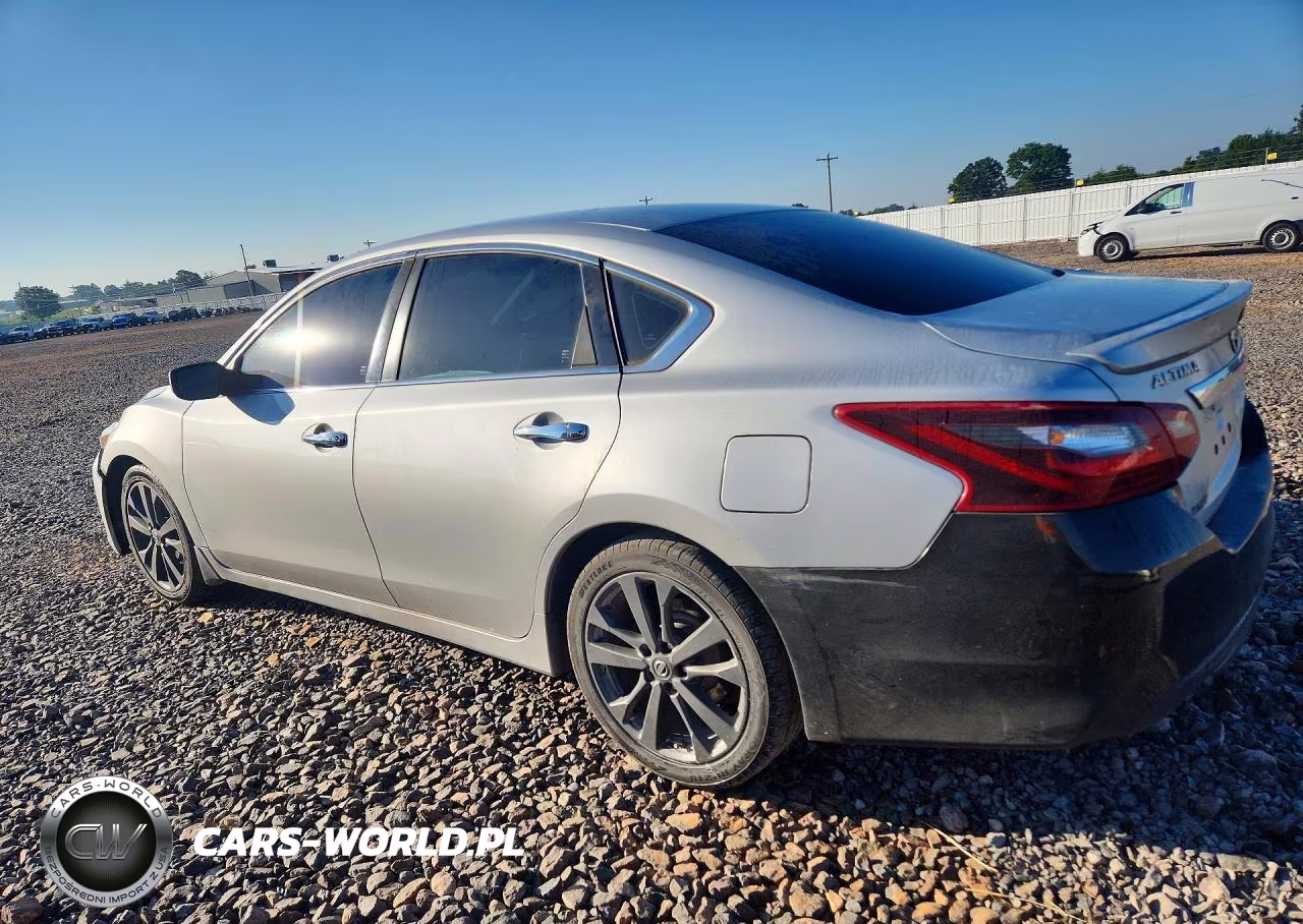 2017 Nissan Altima 2.5 Sr VIN:1N4AL3AP6HC241084 - 2