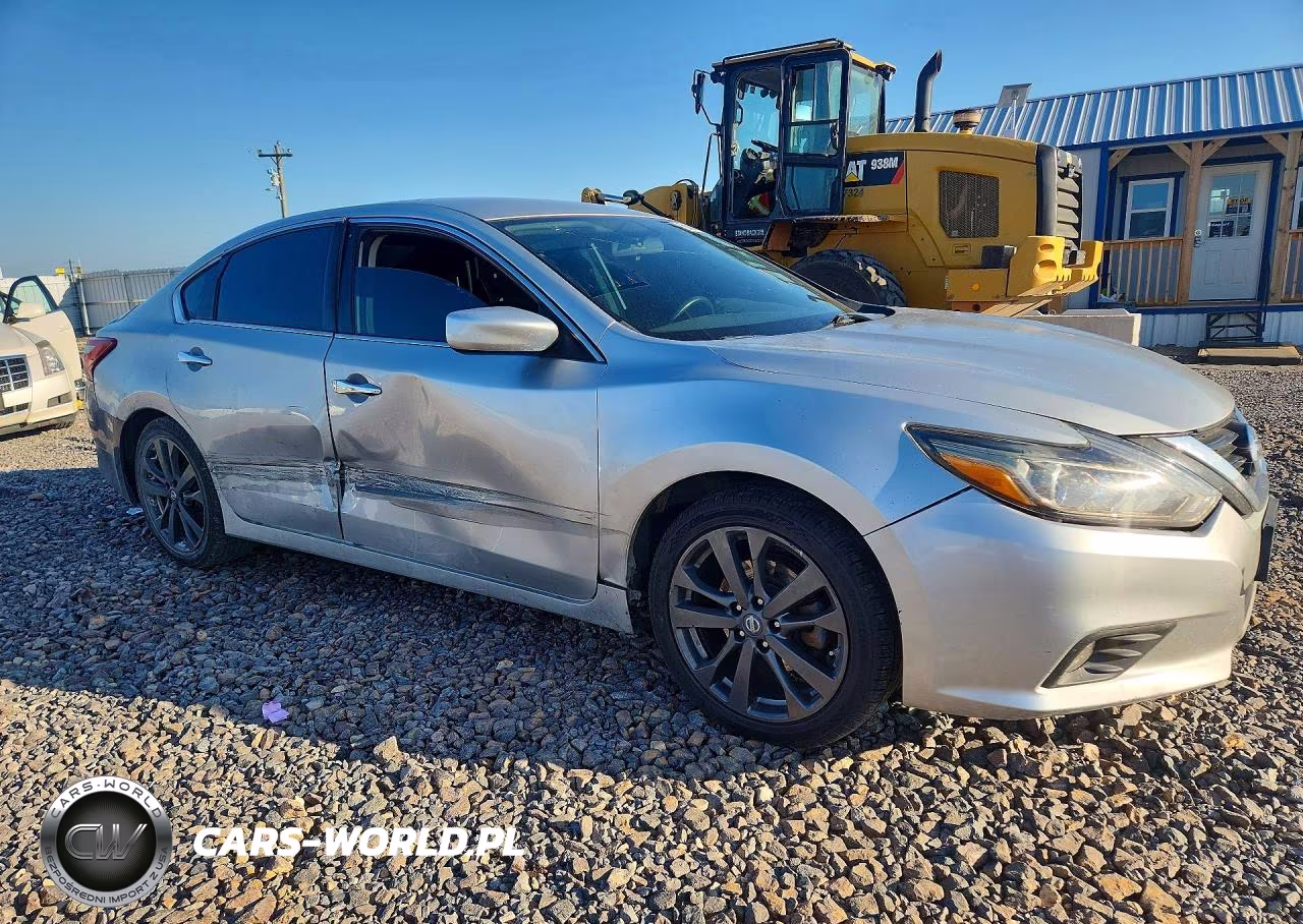 2017 Nissan Altima 2.5 Sr VIN:1N4AL3AP6HC241084 - 4