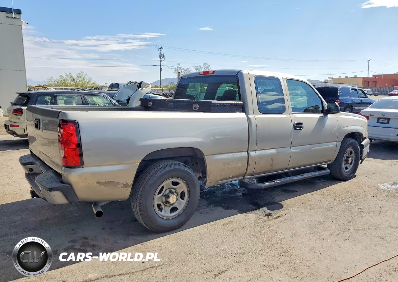 2004 Chevrolet Silverado C1500 VIN:1GCEC19X84Z345376 - 3