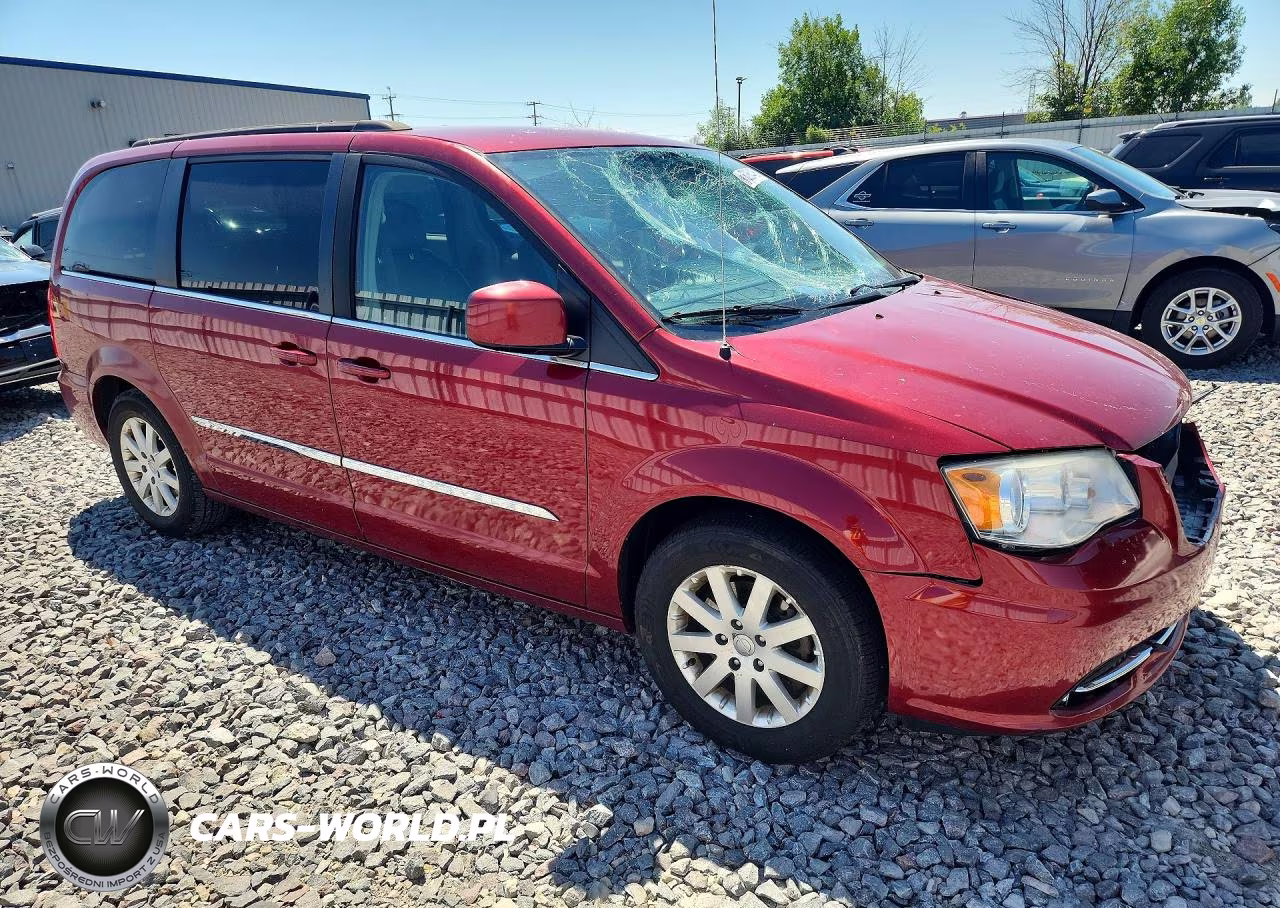 2014 Chrysler Town & Country Touring VIN:2C4RC1BGXER447463 - 4