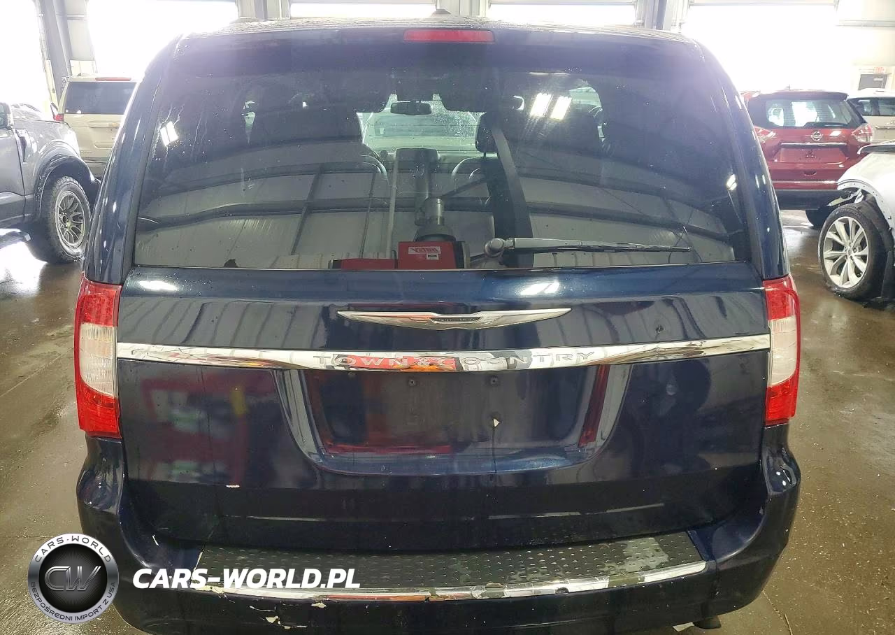 2012 Chrysler Town & Country Touring VIN:2C4RC1BG0CR245891 - 6