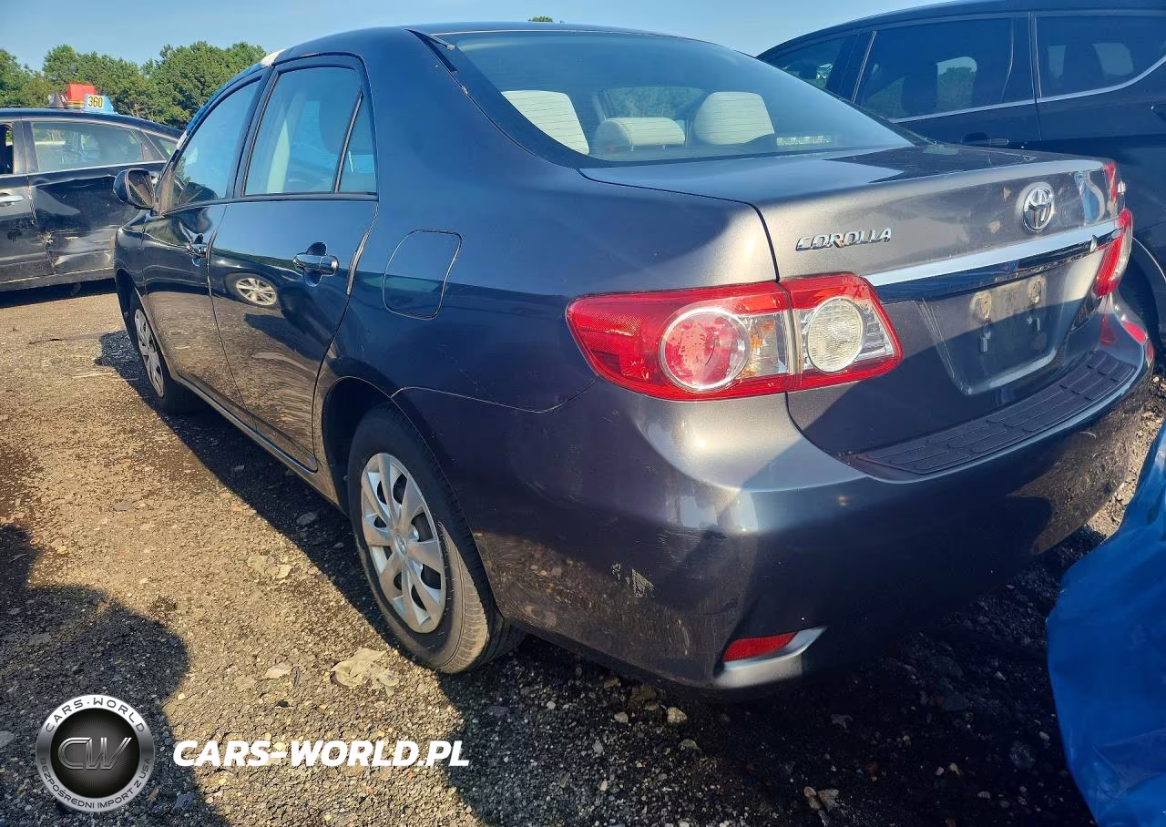2011 Toyota Corolla Le VIN:2T1BU4EEXBC642338 - 2
