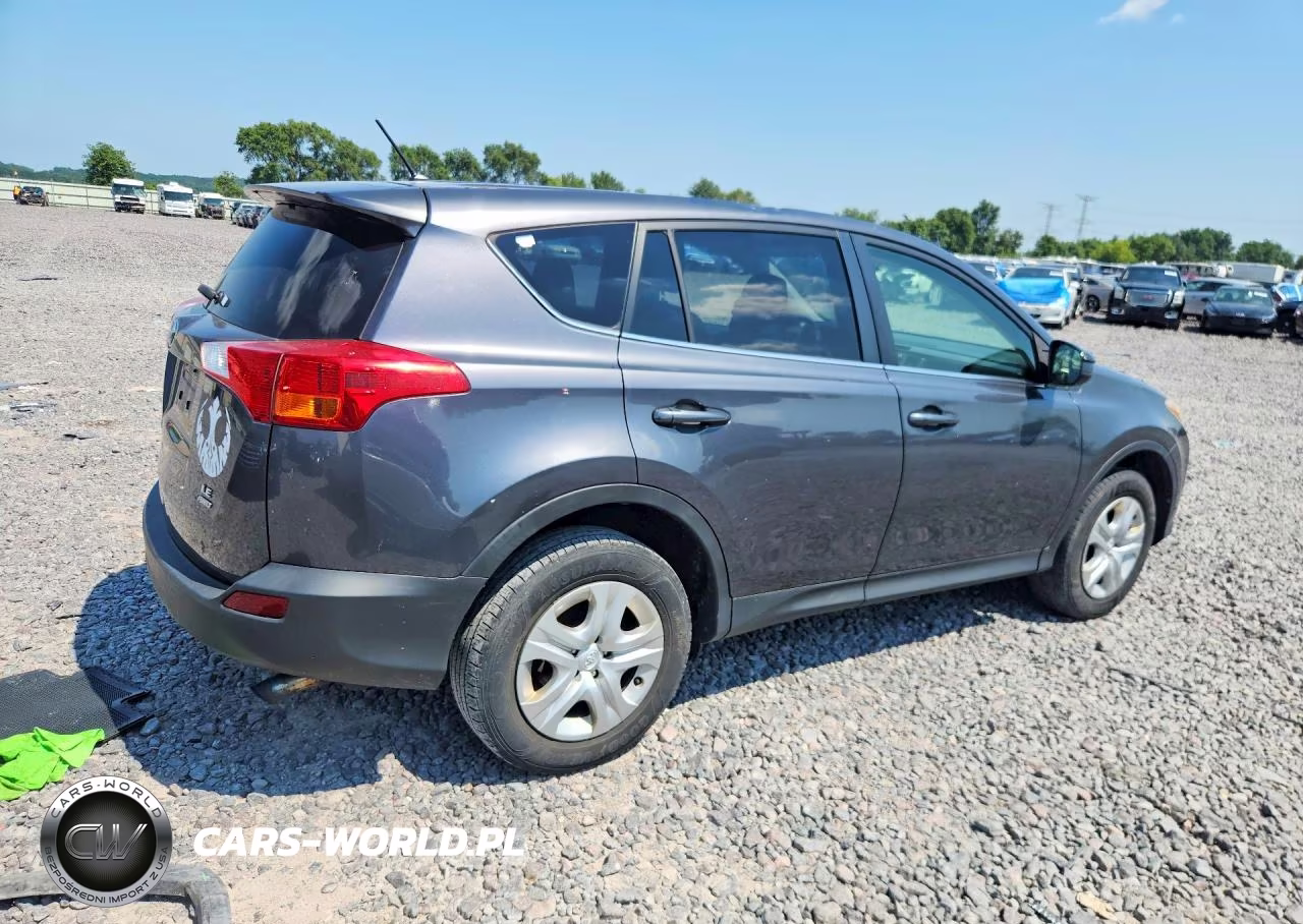 2013 Toyota Rav4 Le VIN:JTMBFREV2DD020703 - 3