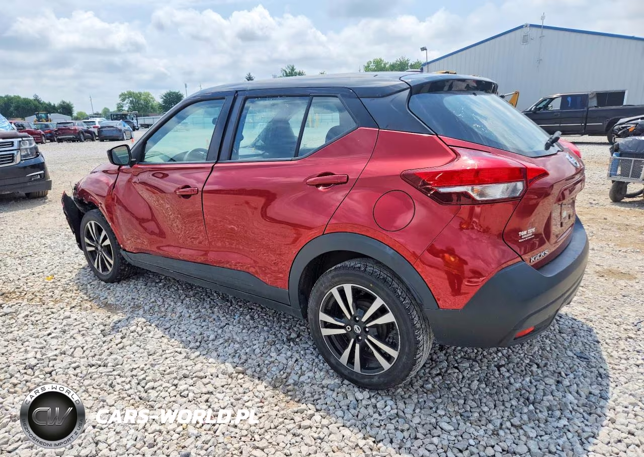 2018 Nissan Kicks S VIN:3N1CP5CU8JL512472 - 2
