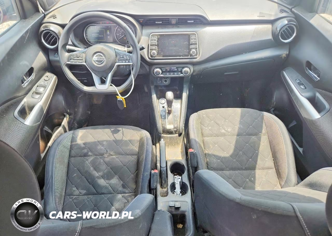 2018 Nissan Kicks S VIN:3N1CP5CU8JL512472 - 8