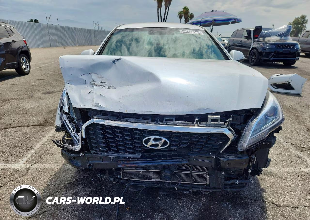 2016 Hyundai Sonata Hybrid Se VIN:KMHE24L12GA026143 - 5