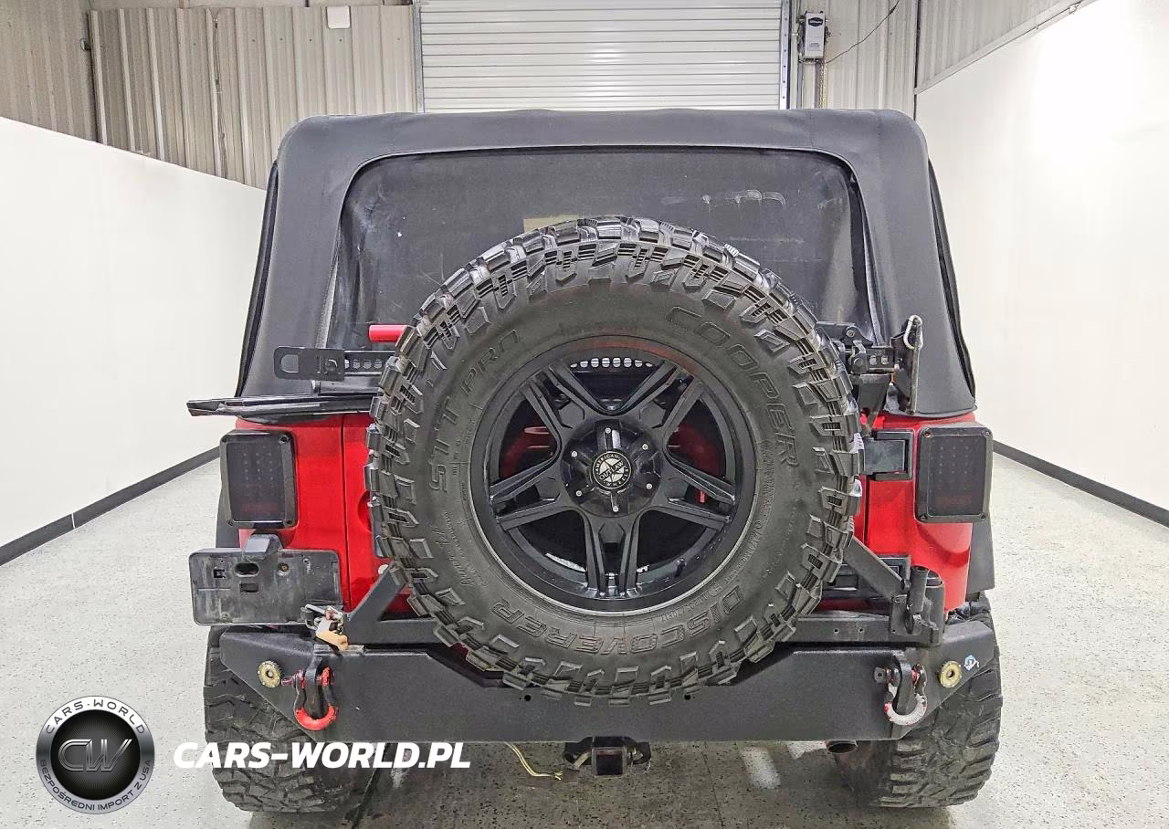 2011 Jeep Wrangler Sport VIN:1J4AA2D1XBL544369 - 6