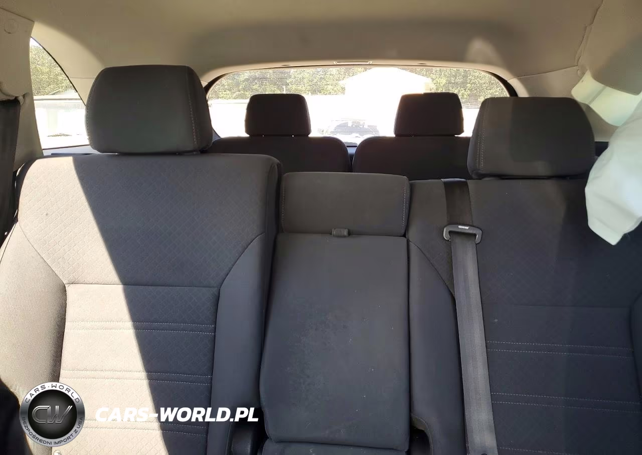 2017 Kia Sorento Lx V6 VIN:5XYPG4A51HG220393 - 10