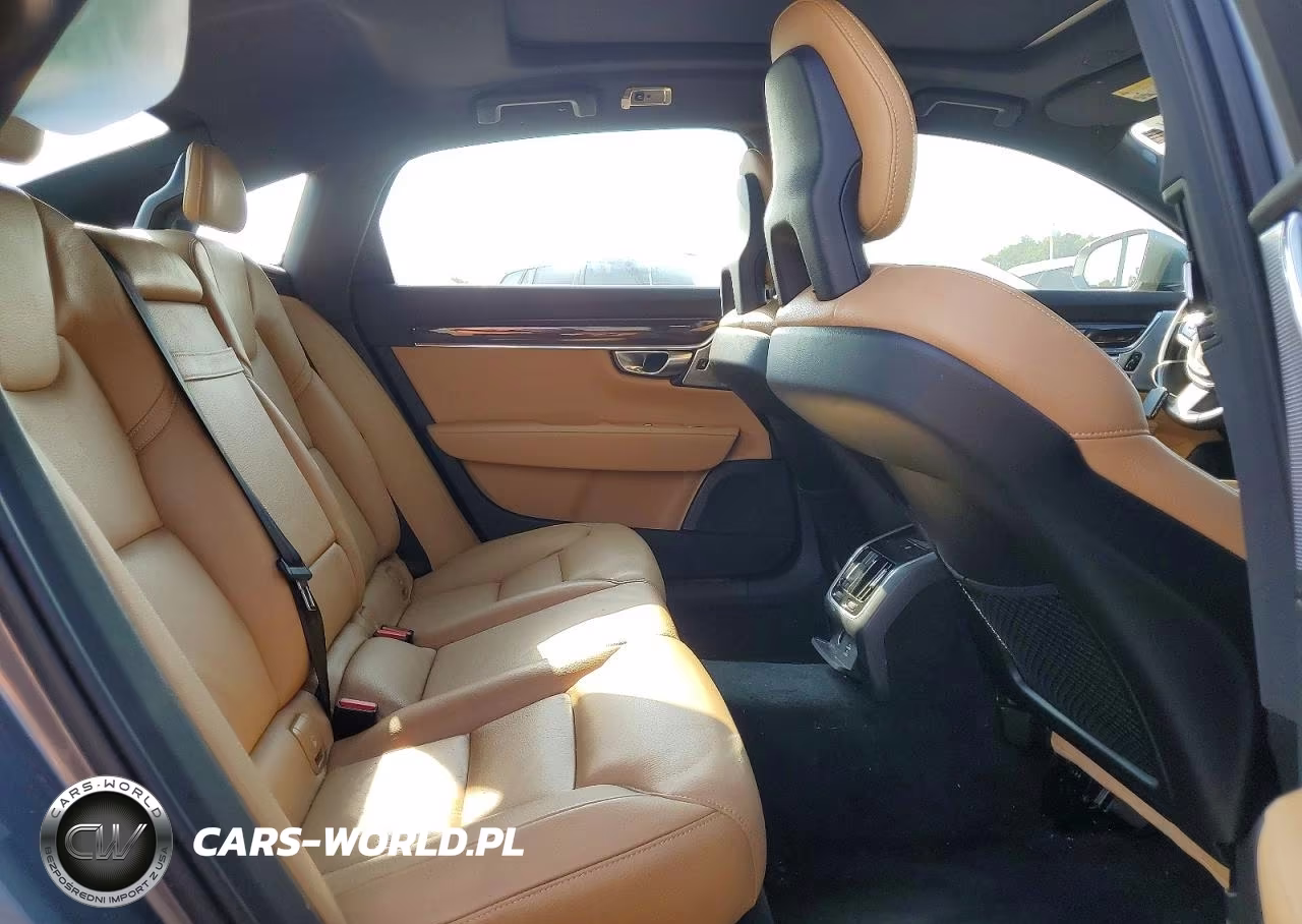 2018 Volvo S90 T6 Momentum VIN:LVY992MK8JP020423 - 10