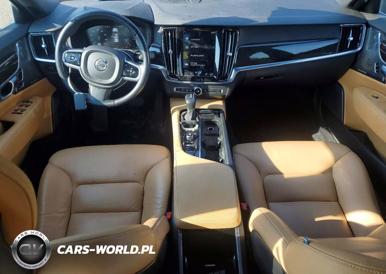 2018 Volvo S90 T6 Momentum VIN:LVY992MK8JP020423 - 8