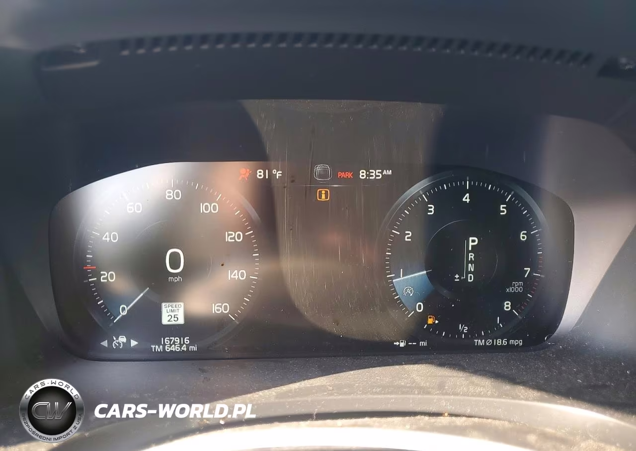 2018 Volvo S90 T6 Momentum VIN:LVY992MK8JP020423 - 9