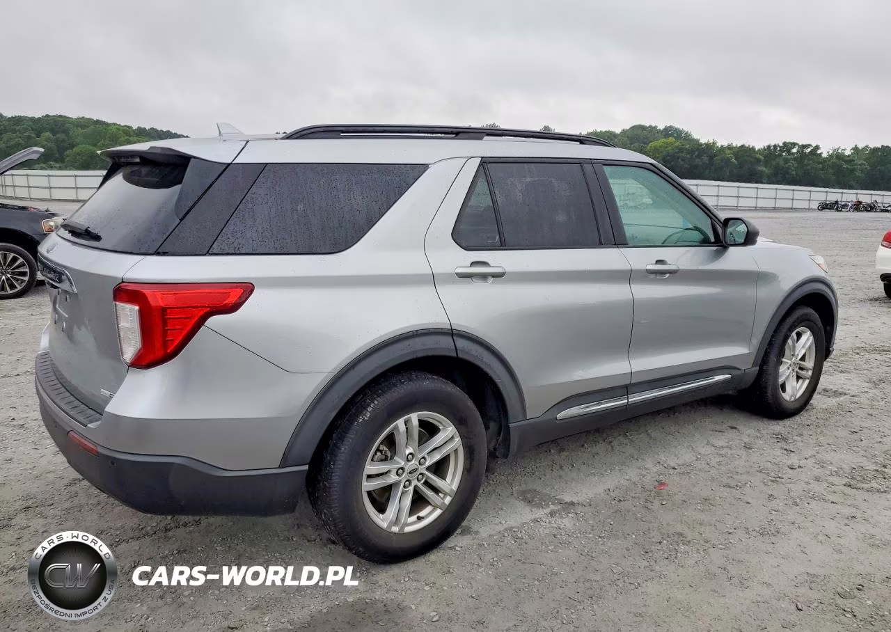 2020 Ford Explorer Xlt VIN:1FMSK8DH9LGC00805 - 3
