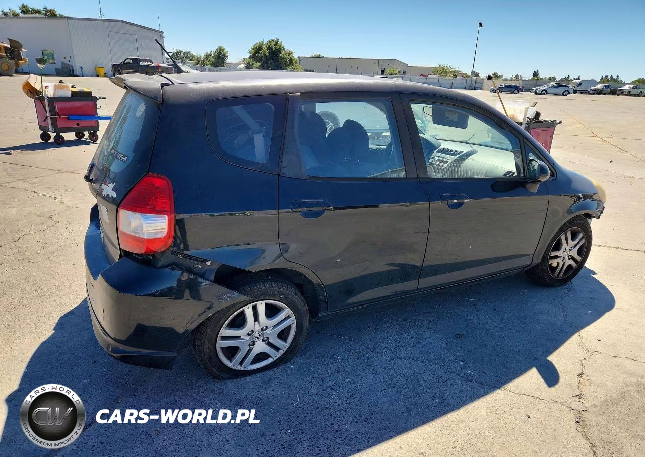 2007 Honda Fit S VIN:JHMGD386X7S017236 - 3