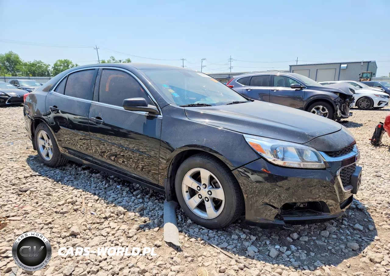 2015 Chevrolet Malibu Ls VIN:1G11B5SL4FF331570 - 4