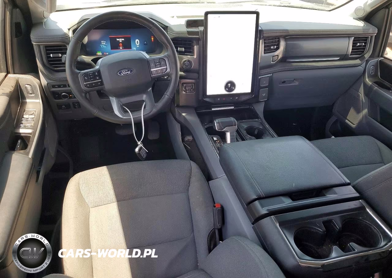 2024 Ford F150 Lightning Xlt VIN:1FT6W3L79RWG11593 - 8