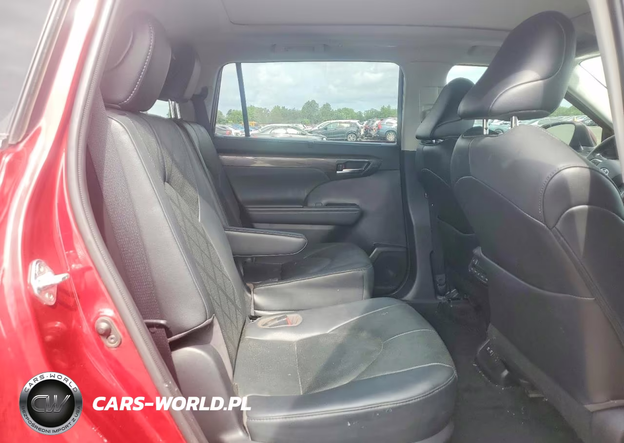 2021 Toyota Highlander Hybrid Platinum VIN:5TDEBRCH8MS068328 - 11