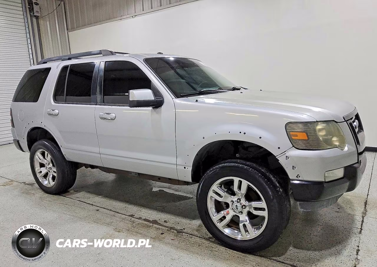 2010 Ford Explorer Xlt VIN:1FMEU6DE2AUA95461 - 4