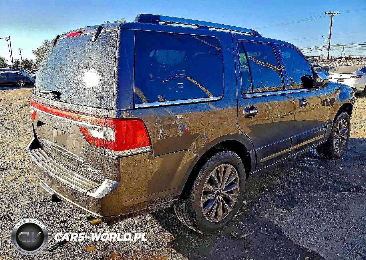2015 Lincoln Navigator VIN:5LMJJ2HT8FEJ01738 - 3