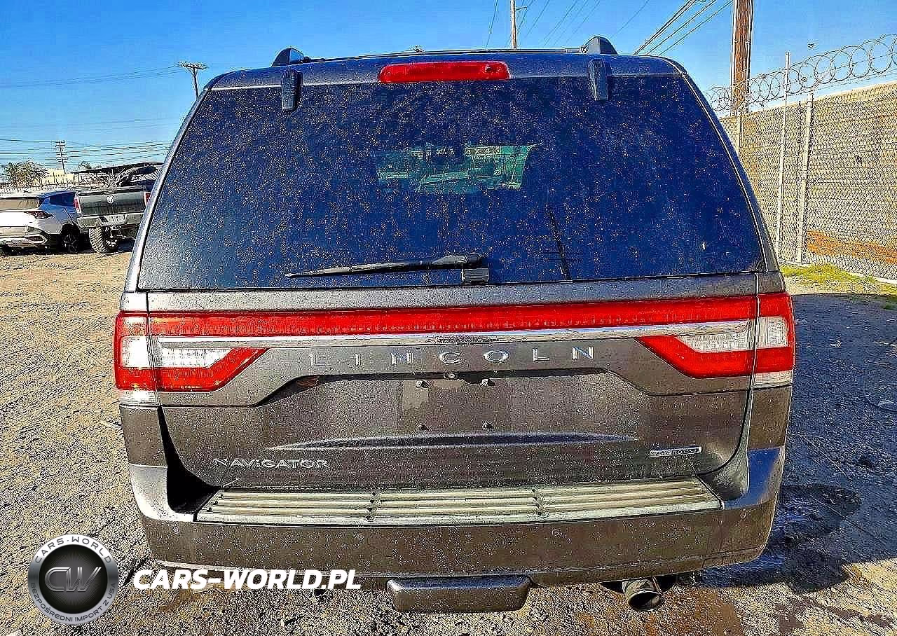 2015 Lincoln Navigator VIN:5LMJJ2HT8FEJ01738 - 6