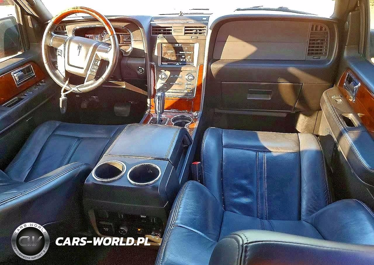 2015 Lincoln Navigator VIN:5LMJJ2HT8FEJ01738 - 8
